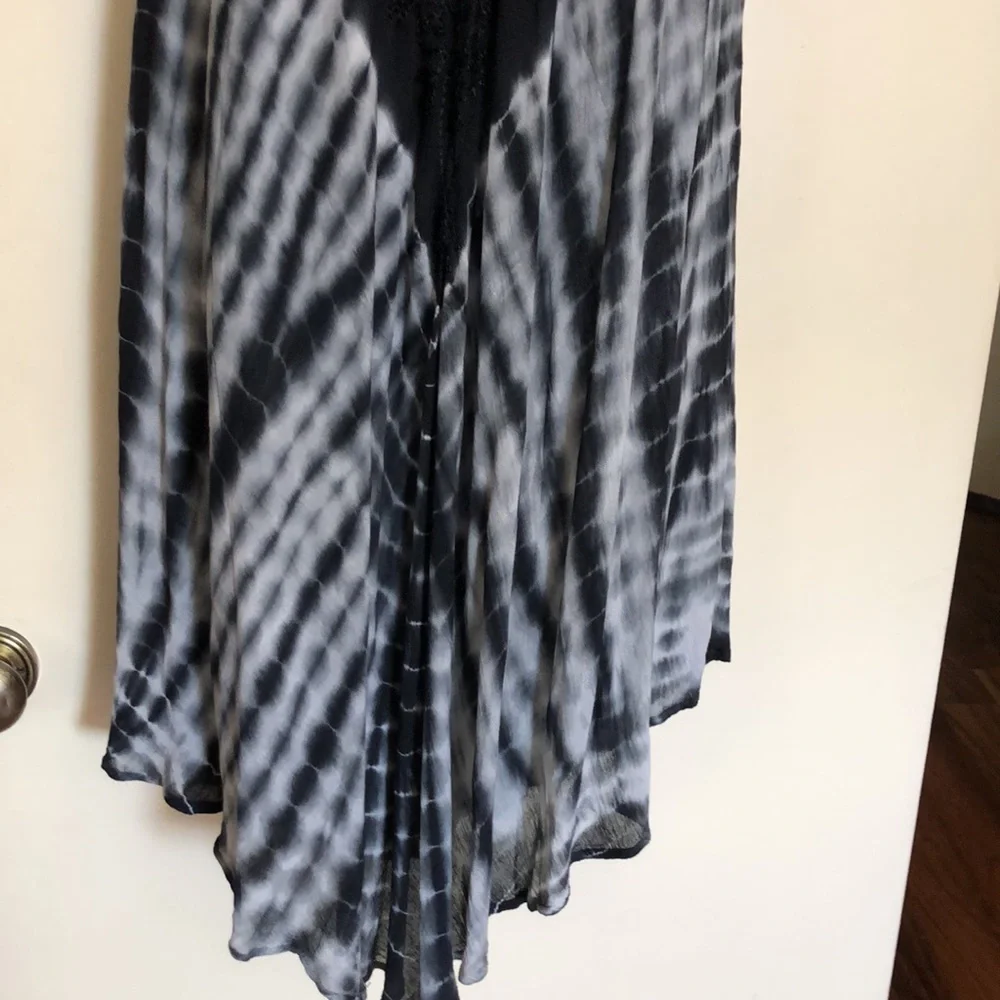 Tie Dye Black and White Dress.  NWT - Picture 4 of 7